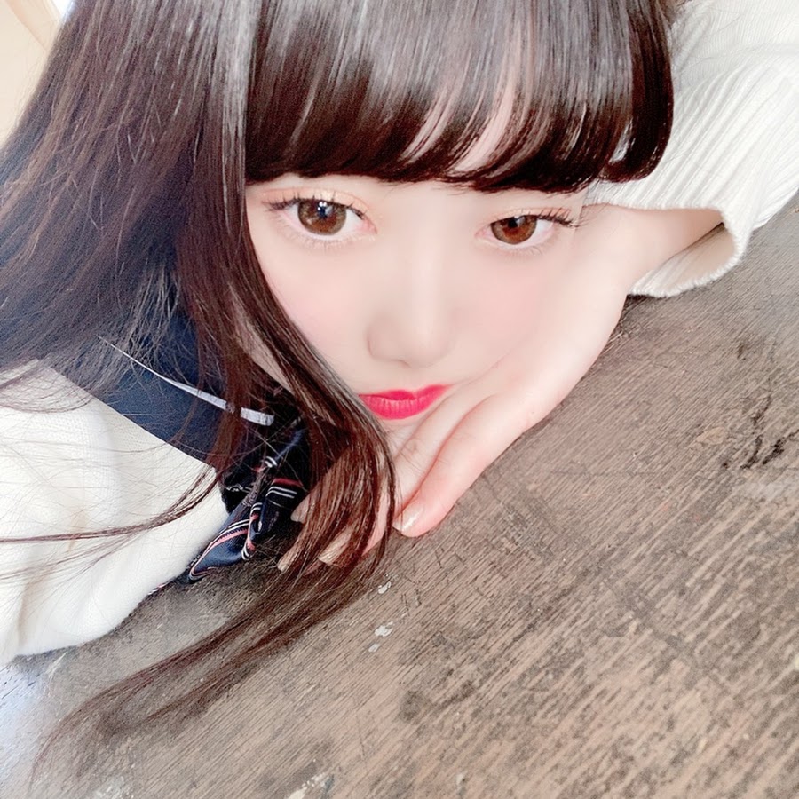 小浜桃奈.jpg