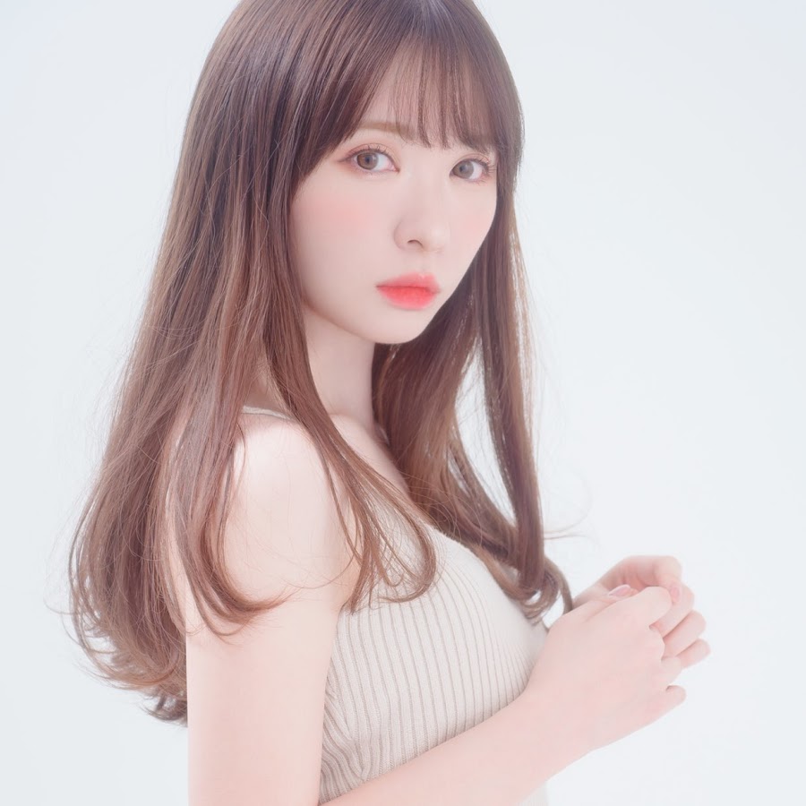Kawanishi-Mikiかわにしみき.jpg