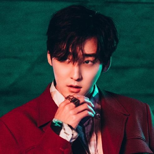 KEVIN WOO ケビン.jpg