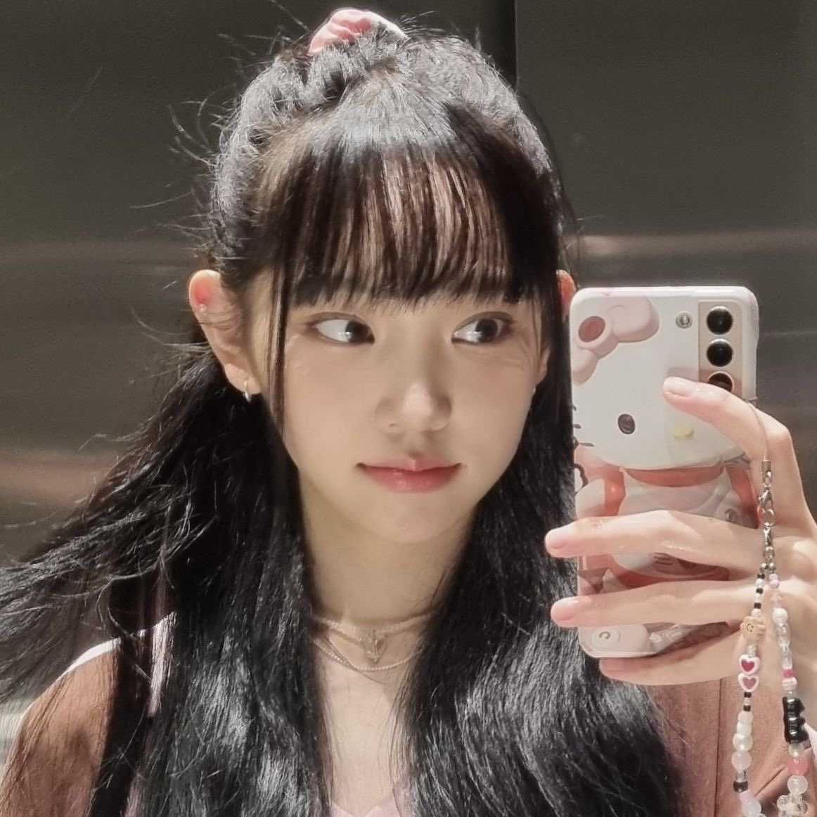 村上璃杏.jpg