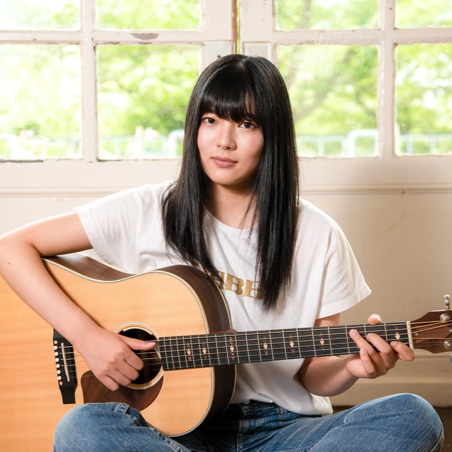 Rina Aoi Official.jpg