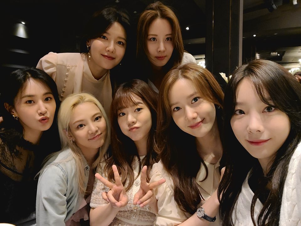 SNSD.jpg