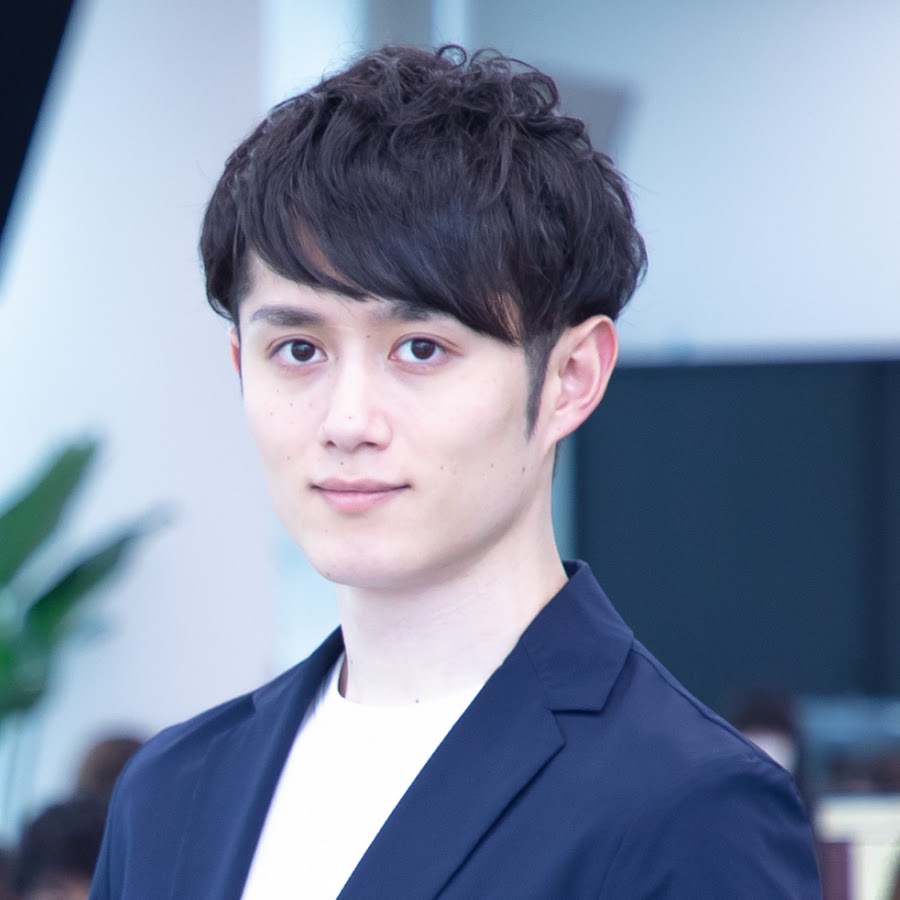 マコなり社長.jpg