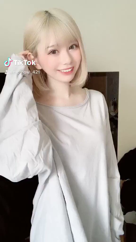 若林萌々.jpg