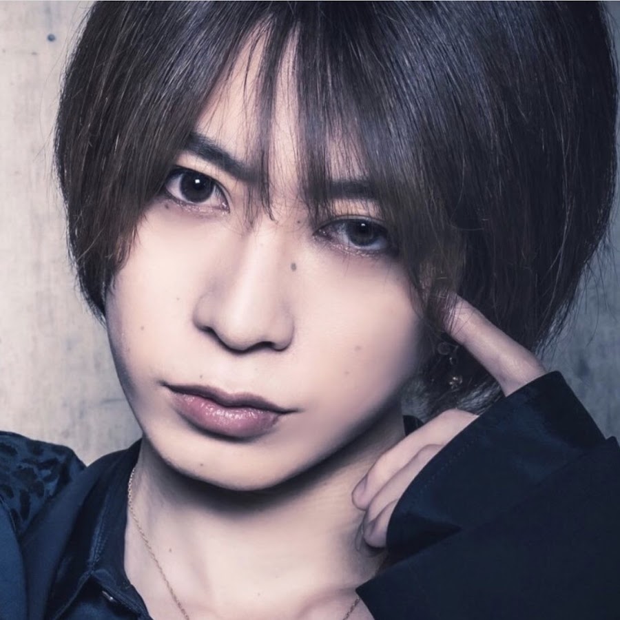 SHIN LOID.jpg