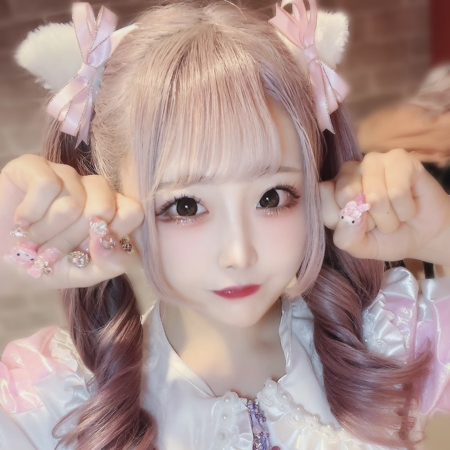 神楽ひなこ.jpg