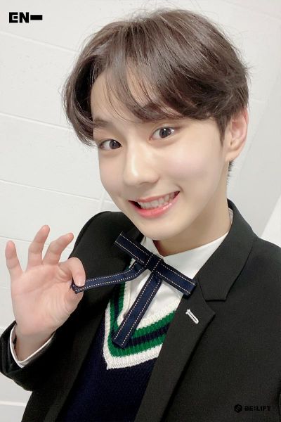 ファイル:JUNGWON.jpg