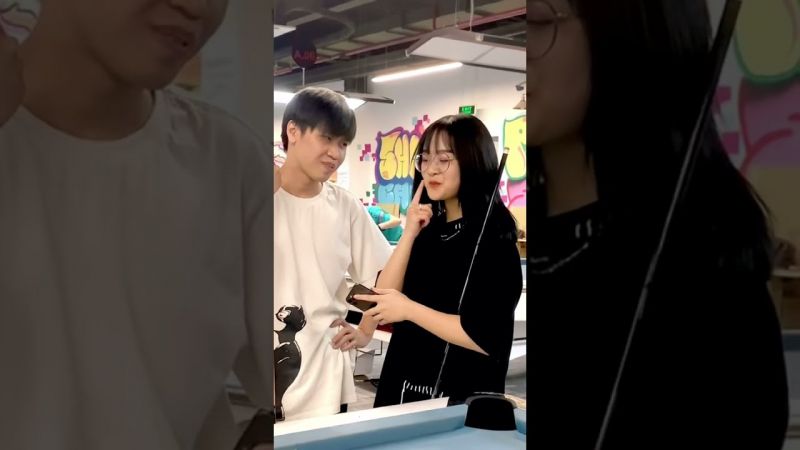 ファイル:TV TikTok.jpg