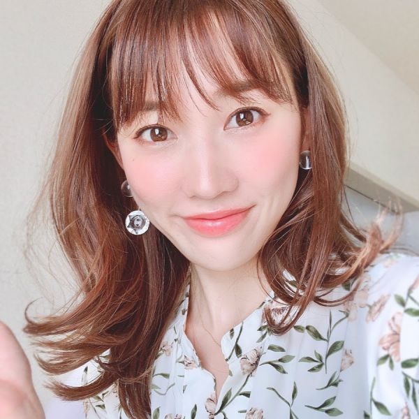 ファイル:KAJIERI MAKEUP.jpg